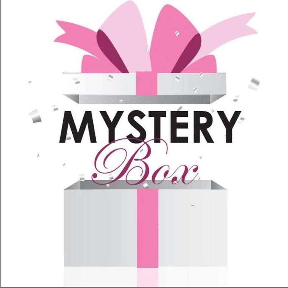 Men’s Mystery Clothing Bundle